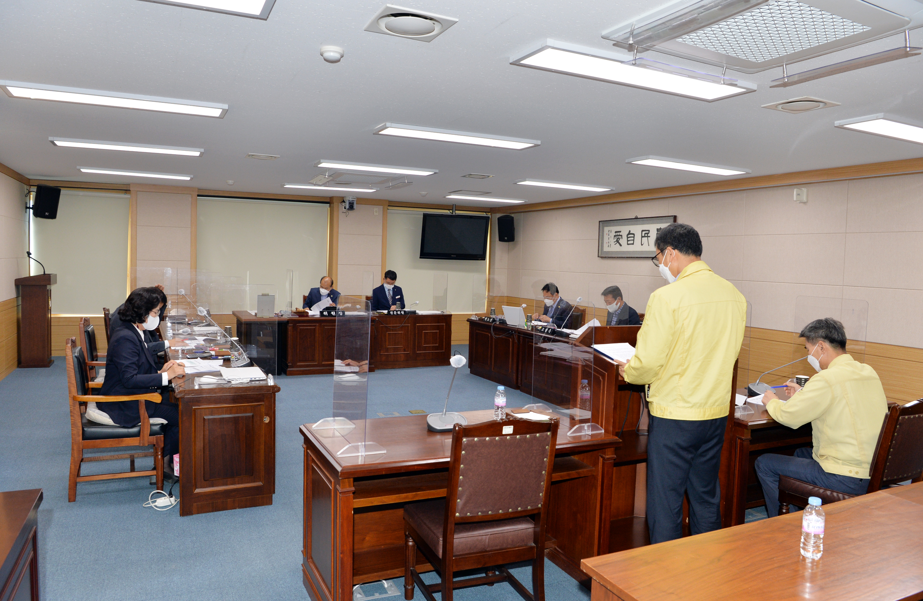 광양시의회 산업건설위원회, 중동 노후하수관로 공사 현장 점검 실시