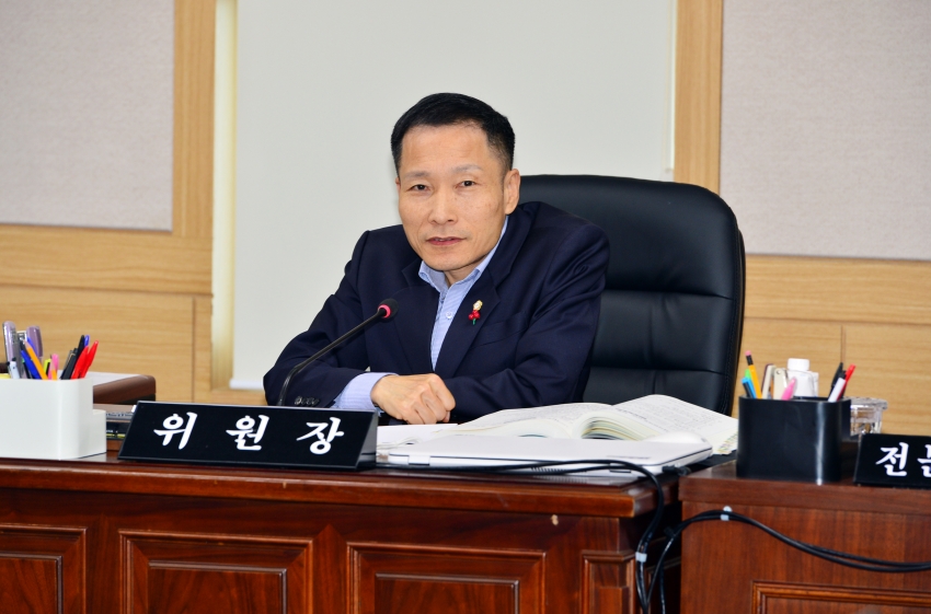 제334회 임시회 중 총무위원회 회의_1