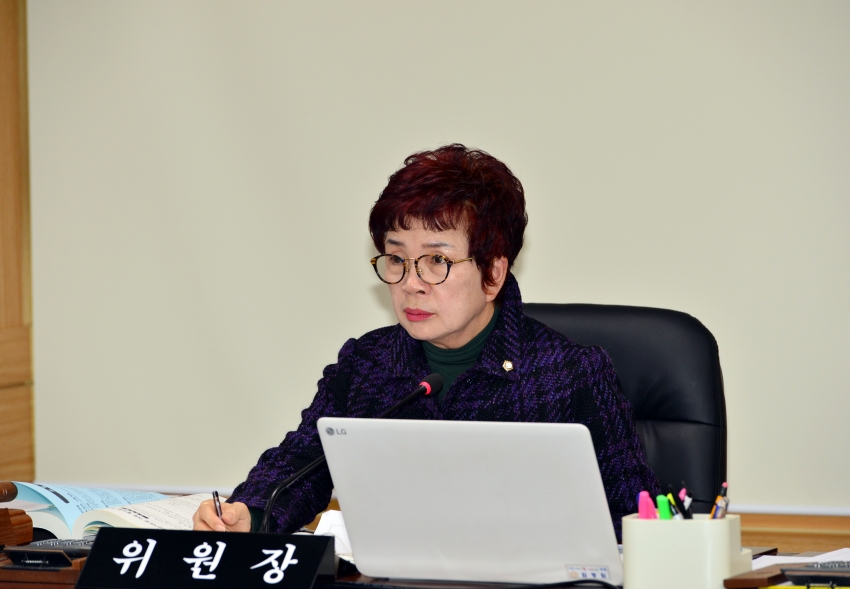 제334회 임시회 중 산업건설위원회 회의_1