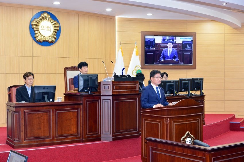 제337회 광양시의회 임시회 제2차 본회의_2