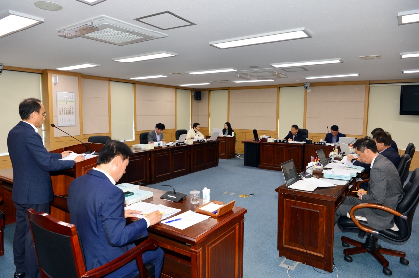 제337회 임시회 중 총무위원회 회의_1