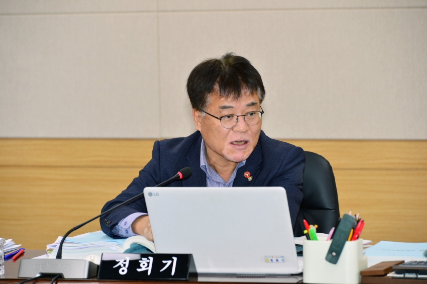 제337회 임시회 중 총무위원회 회의_0