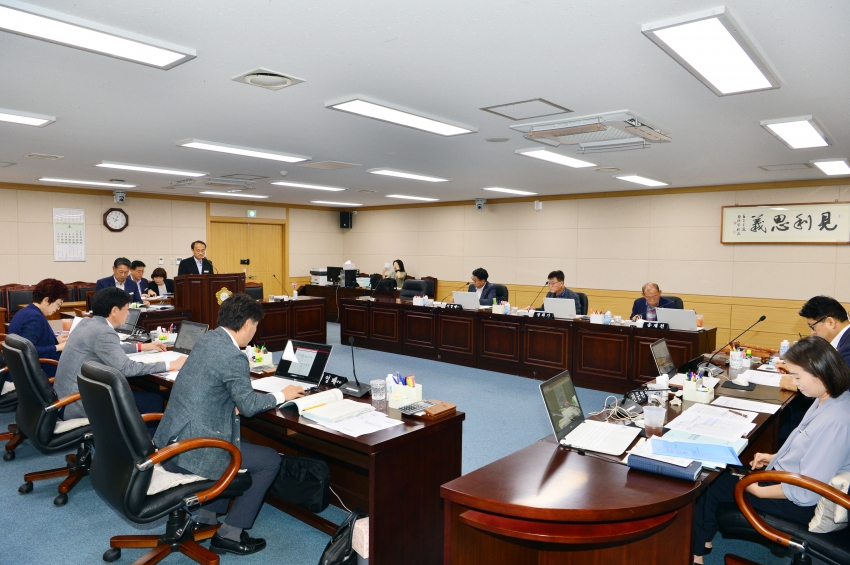 제340회 임시회 중 예산결산특별위원회 회의_1