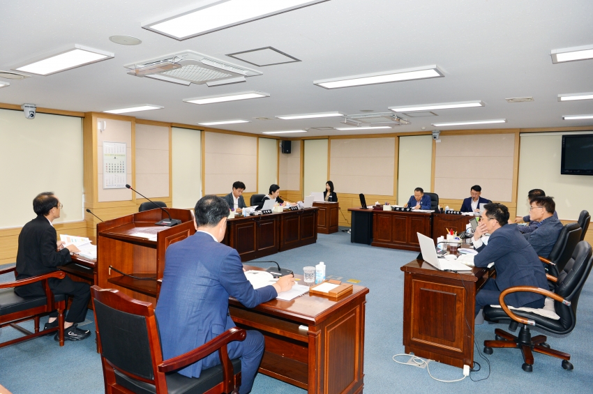 제340회 임시회 중 총무위원회 회의_0