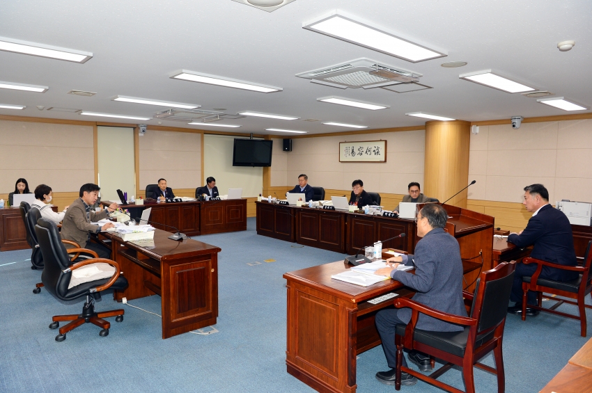 2025년 행정사무감사 - 정책질의 - (총무위원회)_1