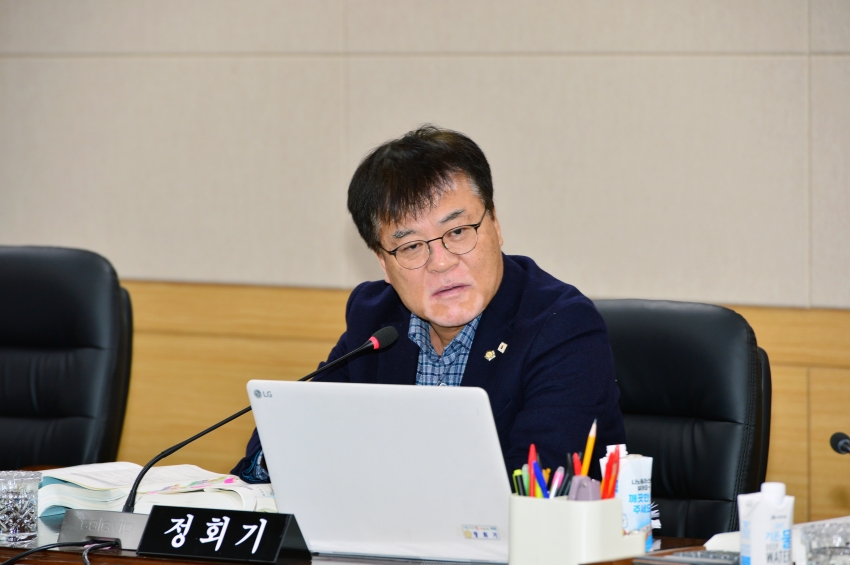 제343회 제2차 정례회 중 총무위원회 회의_6